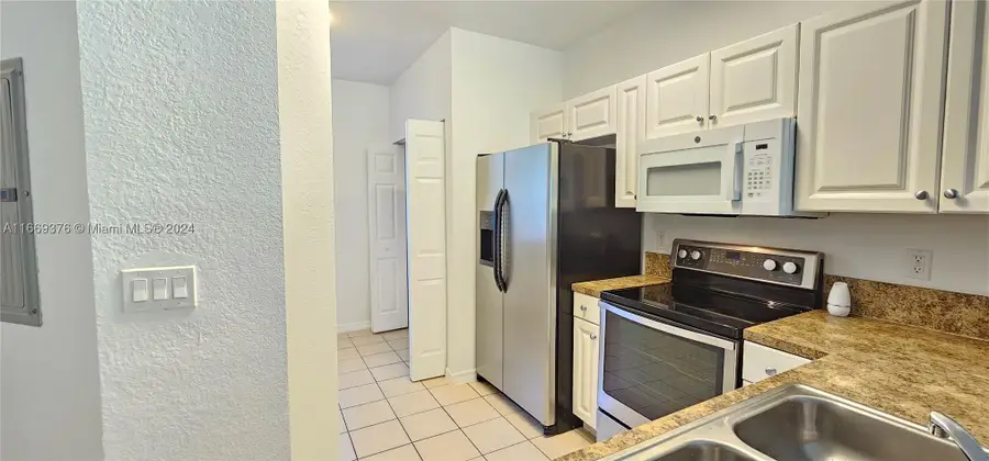1935 Gardenia #1935, Riviera Beach, FL 33404 - #2