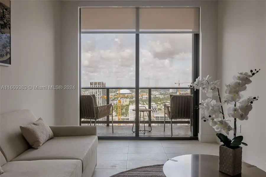 601 NE 1st #4204, Miami, FL 33132 - #3