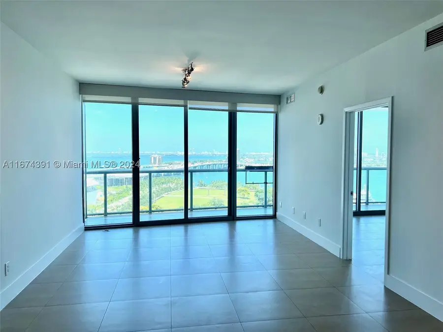 888 Biscayne #1811, Miami, FL 33132 - #2
