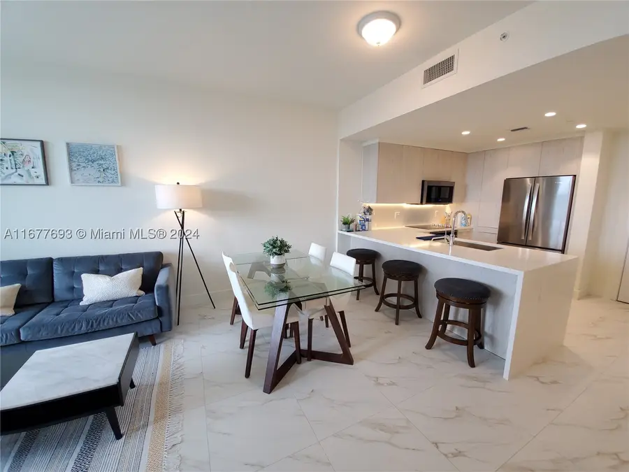 2000 Metropica #305, Sunrise, FL 33323 - #2