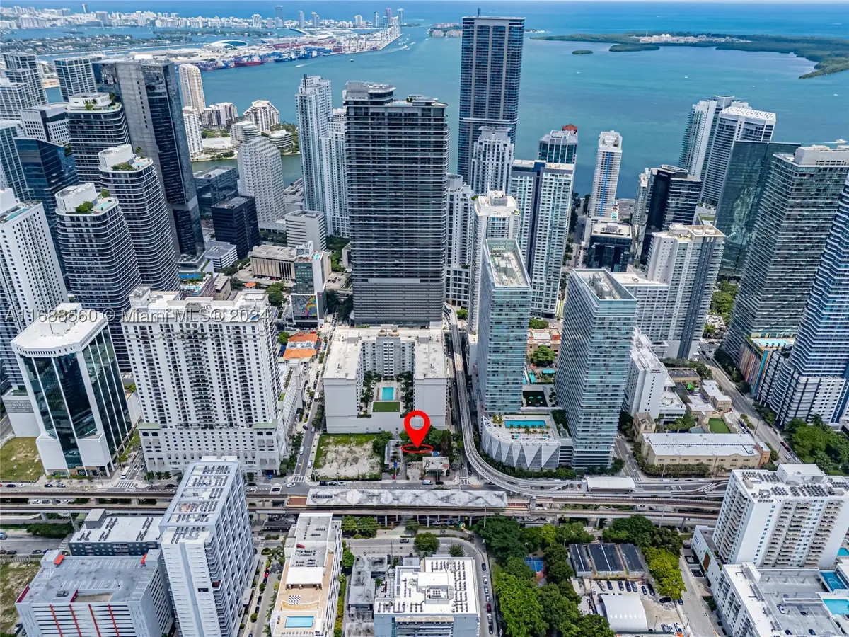 75 SW 11th, Miami, FL 33130 - #1