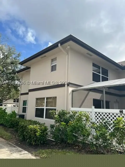 5 Amherst #D, Royal Palm Beach, FL 33411 - #1
