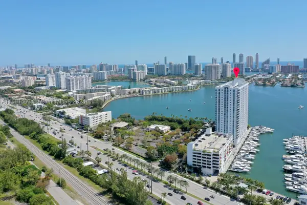 17301 Biscayne #1404, North Miami, FL 33160