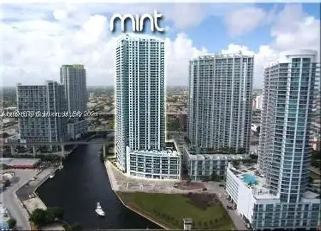 92 SW 3rd #1802, Miami, FL 33130 - #1