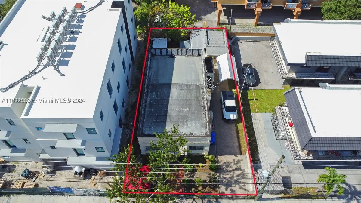 520 SW 11th, Miami, FL 33130 - #1