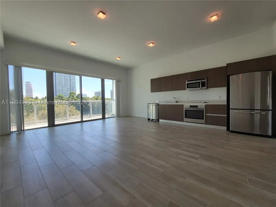 1600 SW 1 #411, Miami, FL 33129 - #2