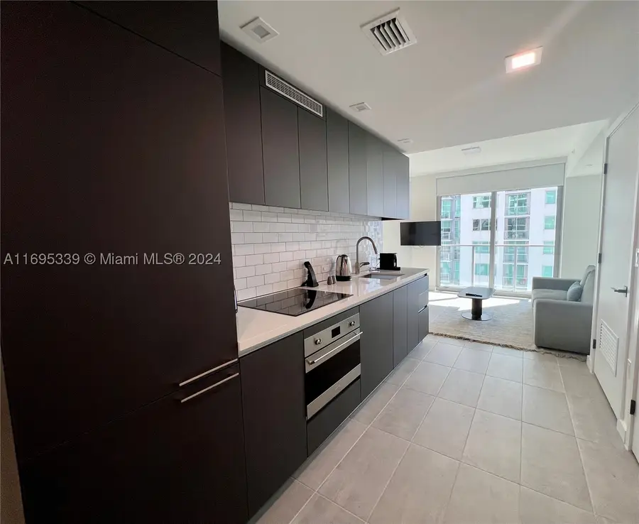 227 NE 2nd #2613, Miami, FL 33132 - #3