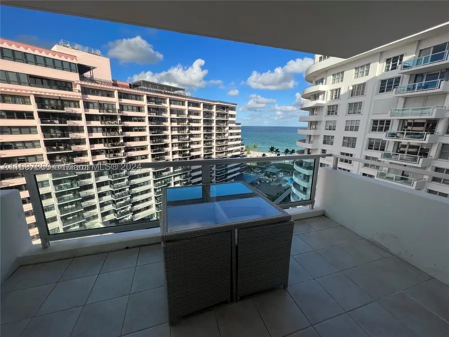 5161 Collins #1403, Miami Beach, FL 33140 - #3