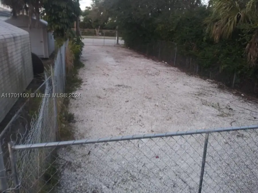 Pembroke, West Park, FL 33023 - #2