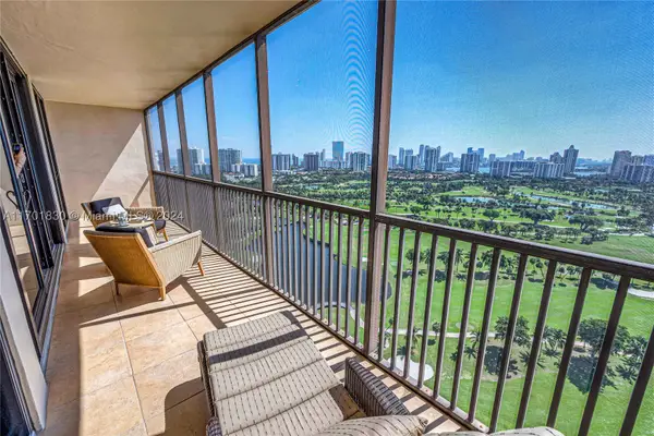 20379 W Country Club #PH-36, Aventura, FL 33180