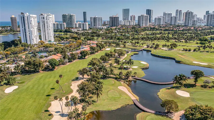 20379 W Country Club #PH-36, Aventura, FL 33180 - #2