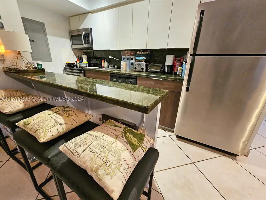 1559 Michigan #104, Miami Beach, FL 33139 - #2