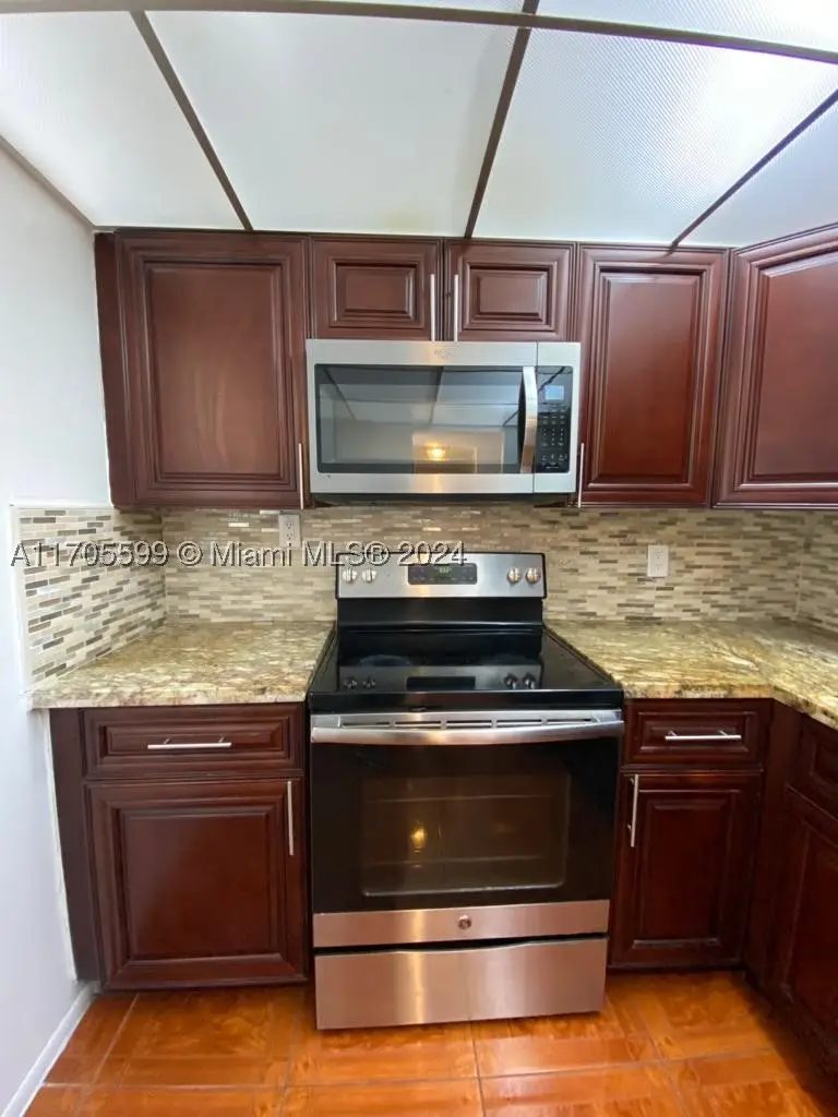 15600 NW 7th #520, Miami, FL 33169 - #3