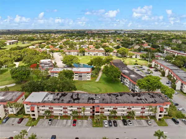711 S Hollybrook #109, Pembroke Pines, FL 33025