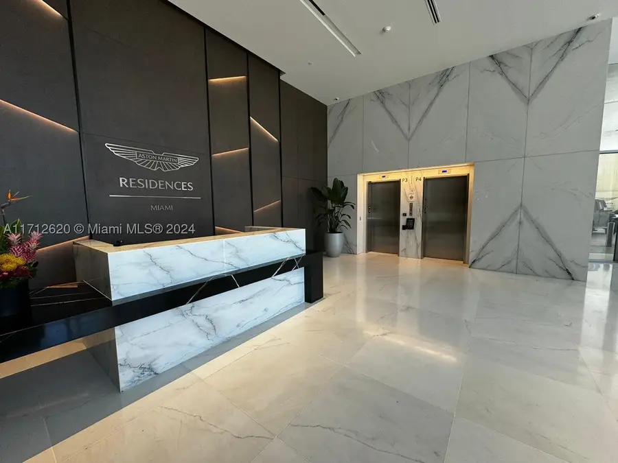 300 Biscayne Boulevard #1806, Miami, FL 33131 - #2