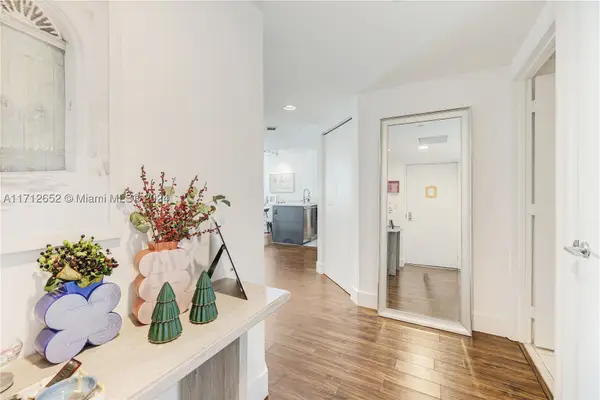 55 SE 6th #3407, Miami, FL 33131