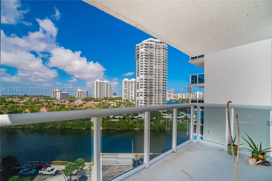 20515 E Country Club #1048, Aventura, FL 33180 - #3
