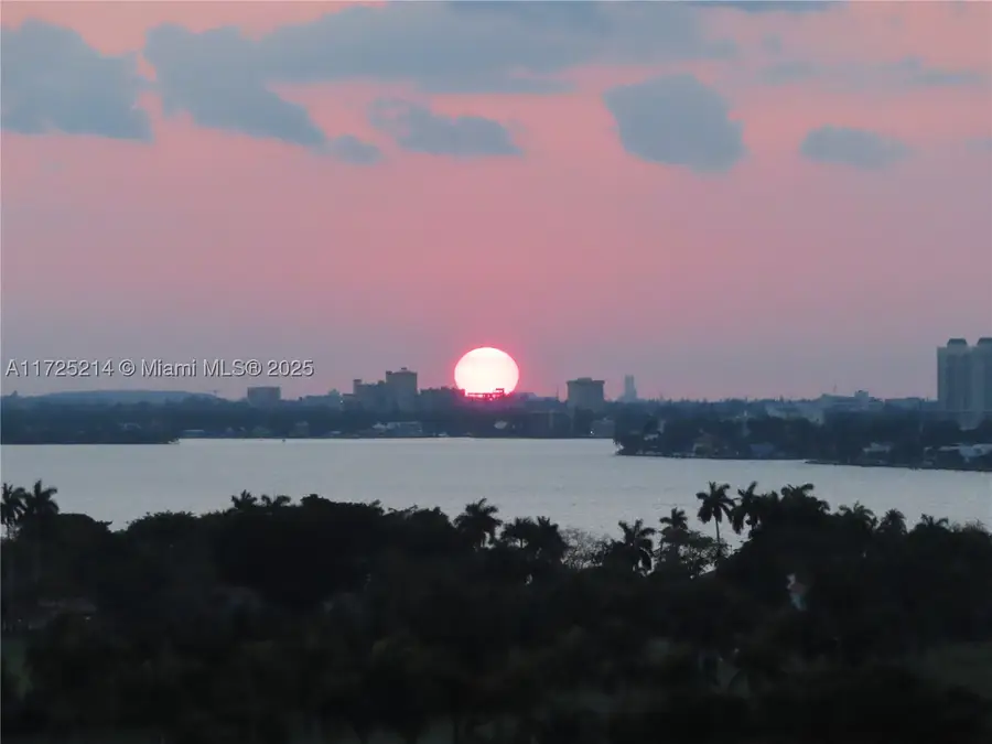 5701 Collins #1011, Miami Beach, FL 33140 - #2