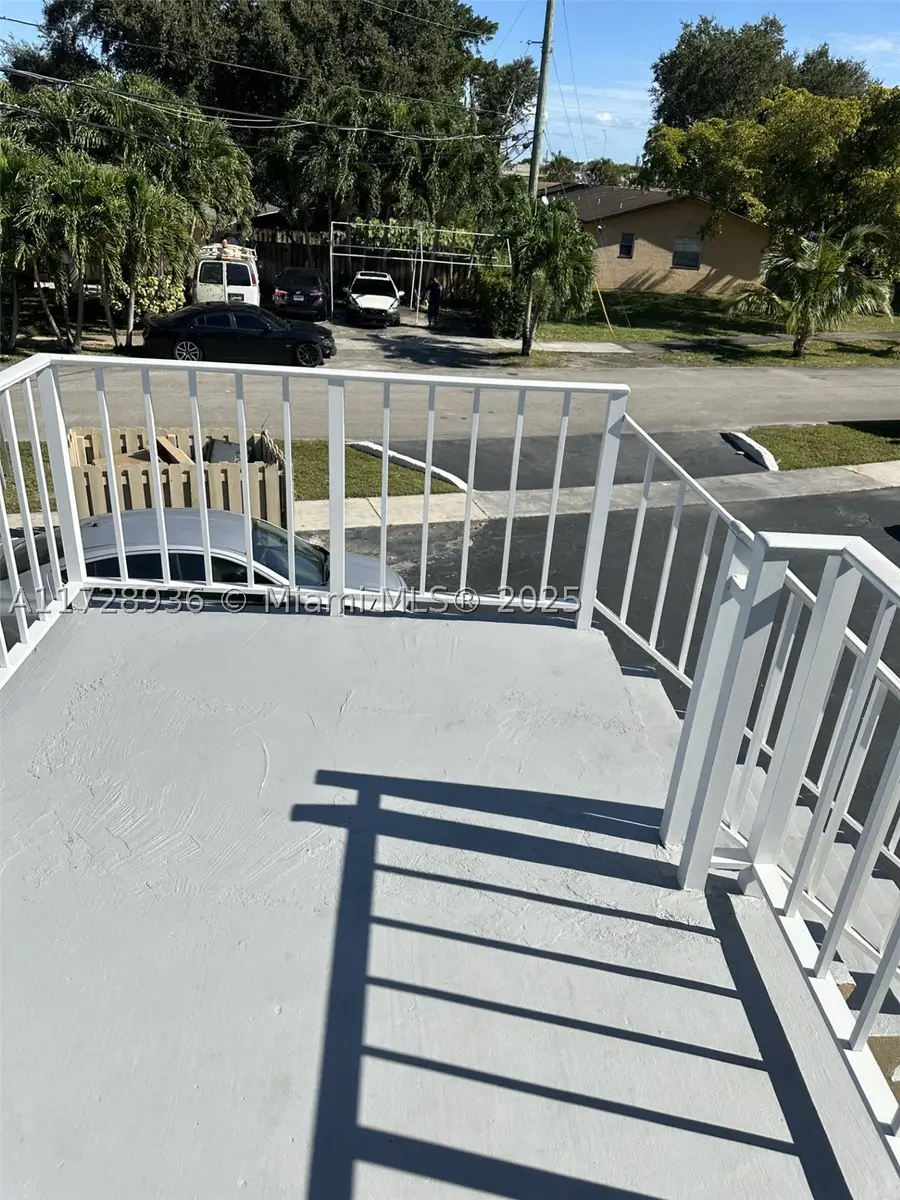 6101 Garfield, Hollywood, FL 33024 - #3