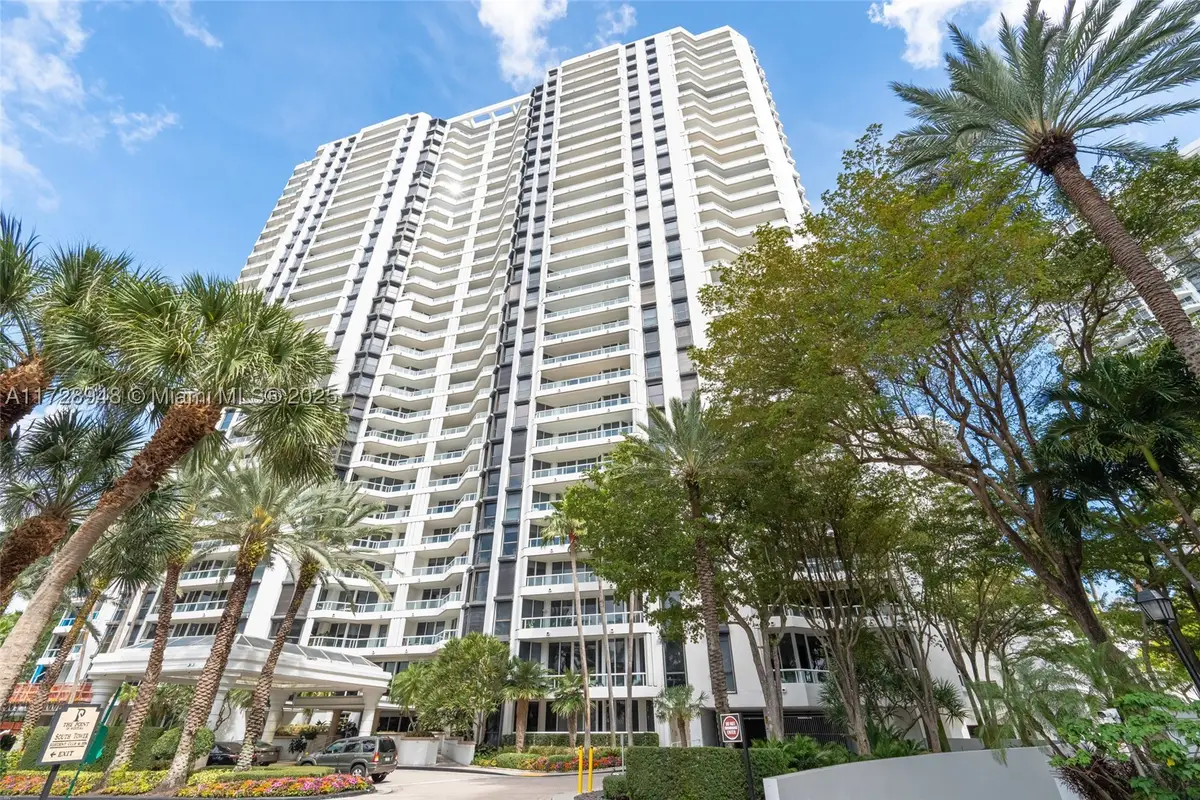21205 Yacht Club #805, Aventura, FL 33180 - #1