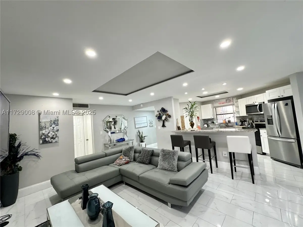 6655 W Broward #201, Plantation, FL 33317 - #1