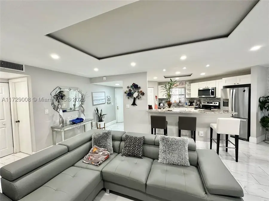 6655 W Broward #201, Plantation, FL 33317 - #3