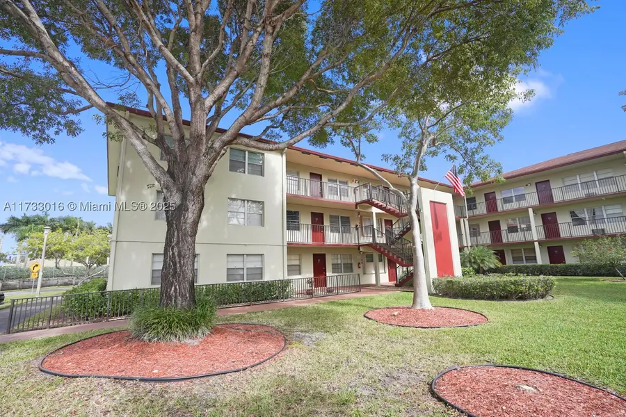 151 SW 135th #302T, Pembroke Pines, FL 33027 - #2
