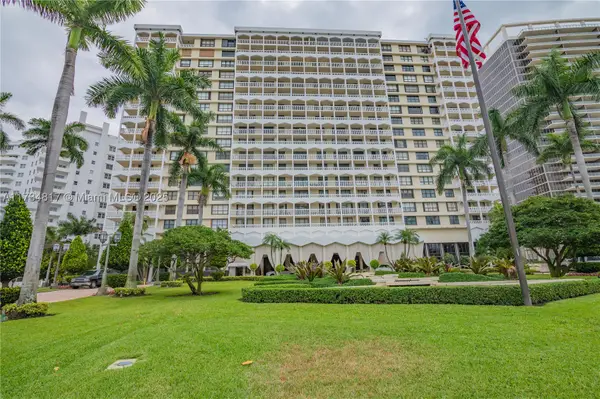 9801 Collins #17J, Bal Harbour, FL 33154