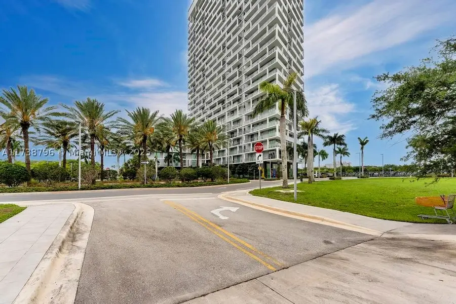 2000 Metropica #2307, Sunrise, FL 33323 - #3