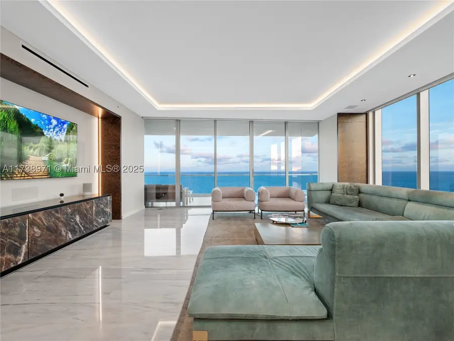 18501 Collins #2704, Sunny Isles Beach, FL 33160 - #3