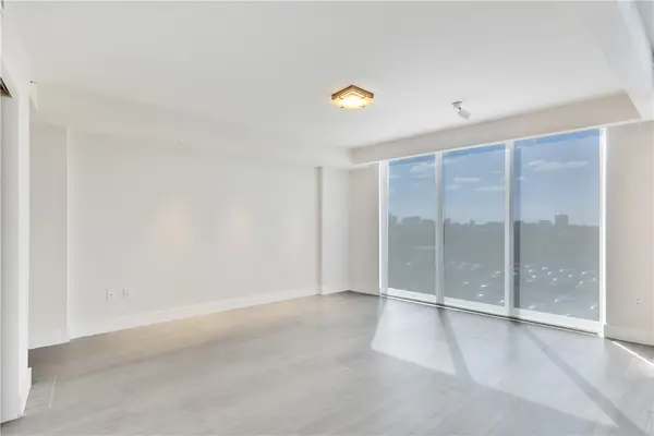 1133 SW 2nd #1511, Miami, FL 33130