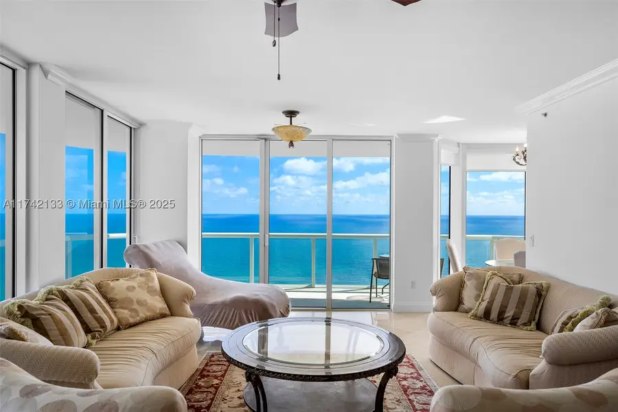 6365 Collins #3801, Miami Beach, FL 33141 - #3