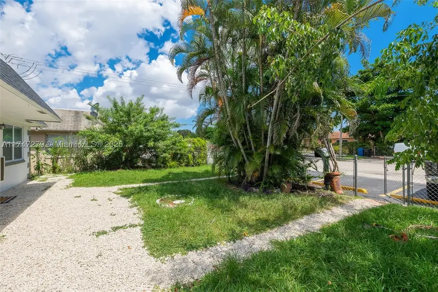 1539 NW 8th, Fort Lauderdale, FL 33311 - #3