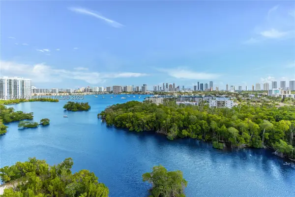 16385 Biscayne #1221, North Miami Beach, FL 33160