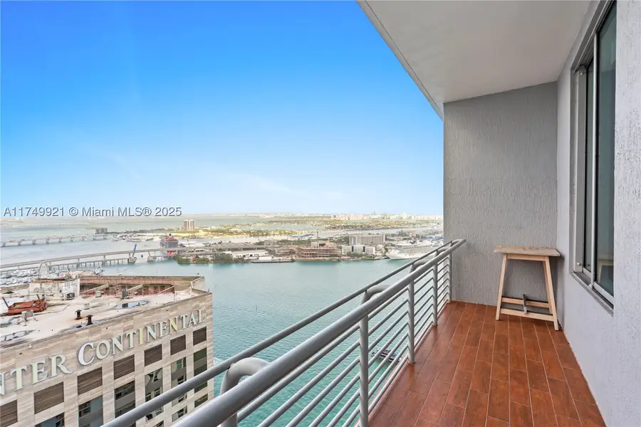 335 S Biscayne #UPH02, Miami, FL 33131 - #2