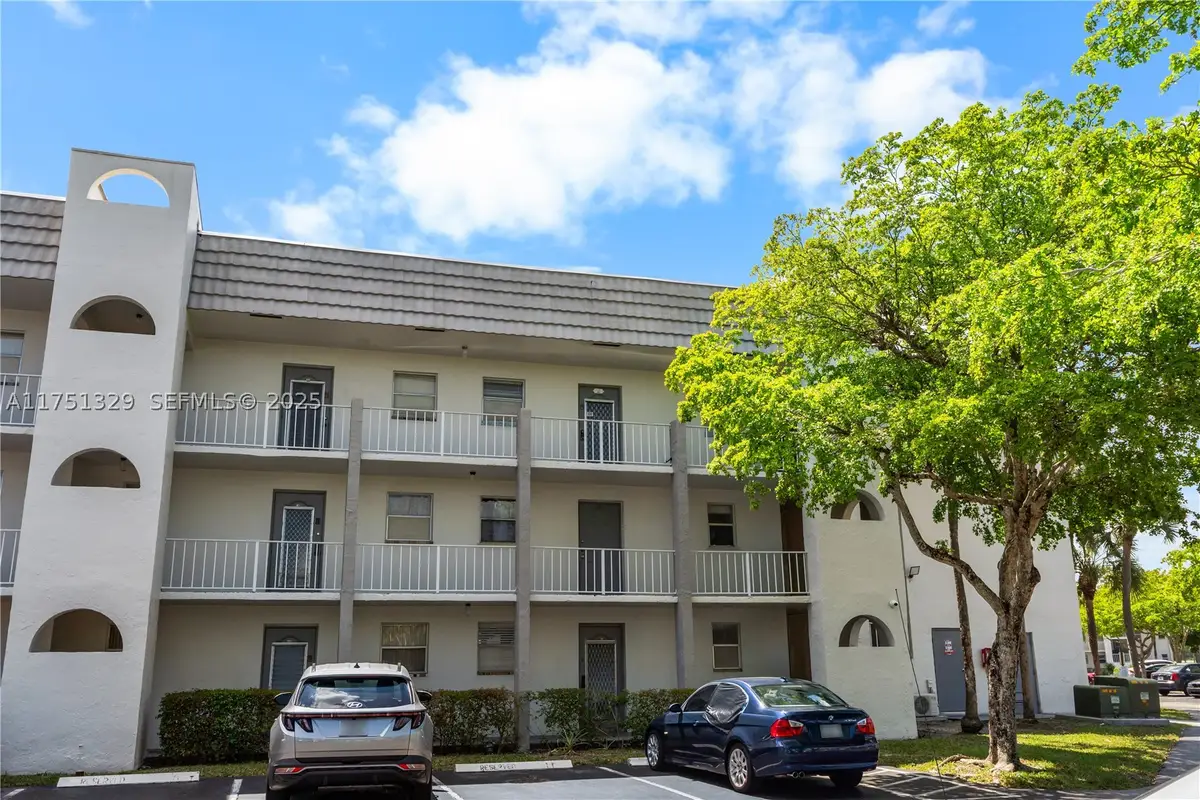 8450 Sunrise Lakes #306, Sunrise, FL 33322 - #1