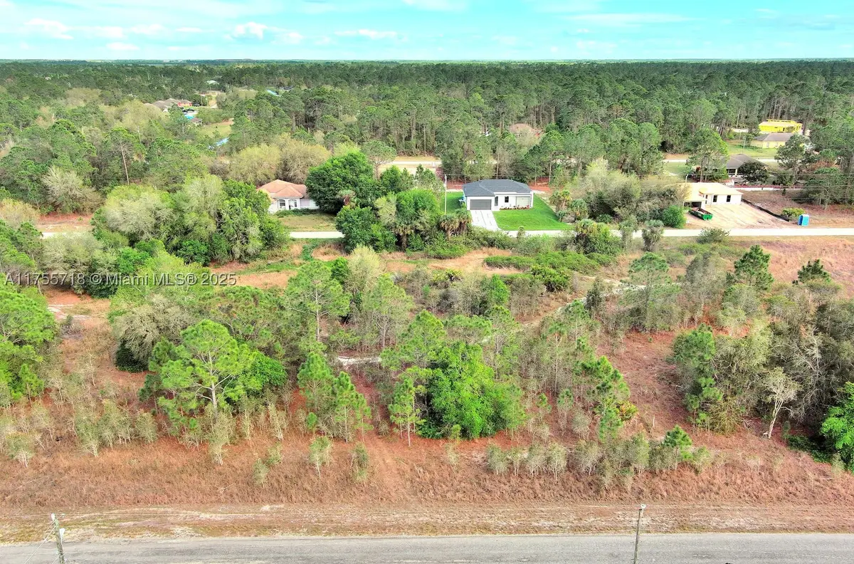565 Summit Ave S, Lehigh Acres, FL 33974 - #1