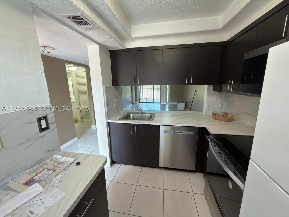 3400 Foxcroft #212, Miramar, FL 33025 - #1