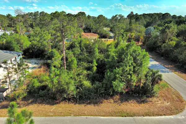 2500 E 9th, Lehigh Acres, FL 33936