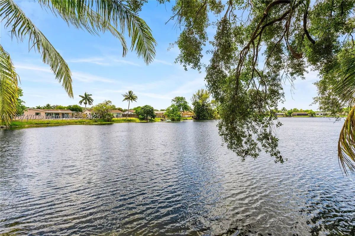 8956 Palm Tree #8956, Pembroke Pines, FL 33024 - #1