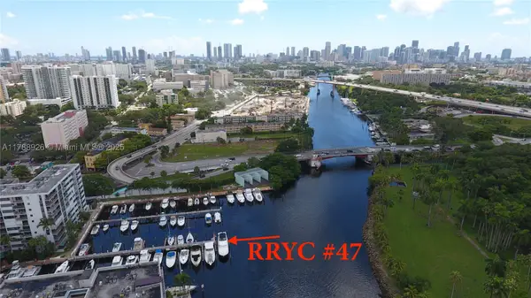 1700 NW N River, Miami, FL 33125