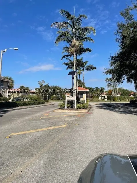 10068 Twin Lakes #38-F, Coral Springs, FL 33071