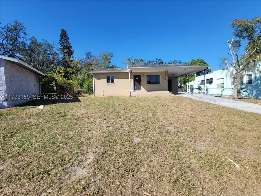 1112 Evanston, Sebring, FL 33870 - #3