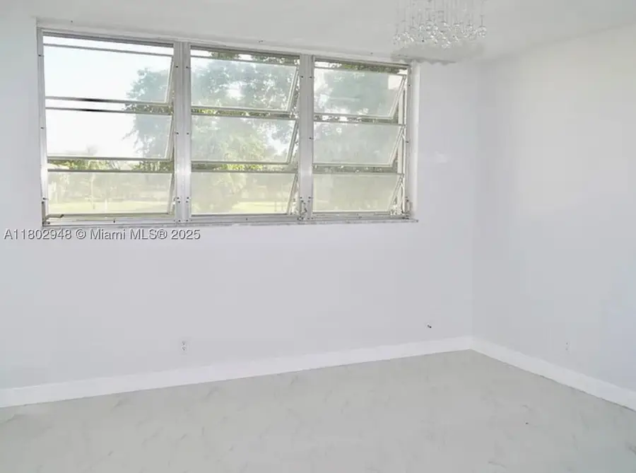 691 S Hollybrook #208, Pembroke Pines, FL 33025 - #3