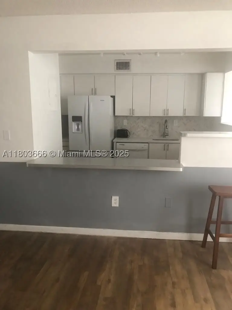 250 180th #108, Sunny Isles Beach, FL 33160 - #1