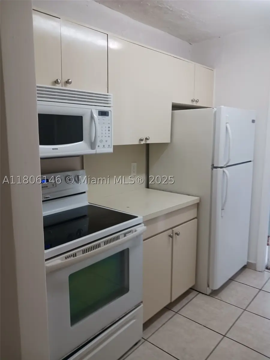 2700 NE 135th #30, North Miami, FL 33181 - #3
