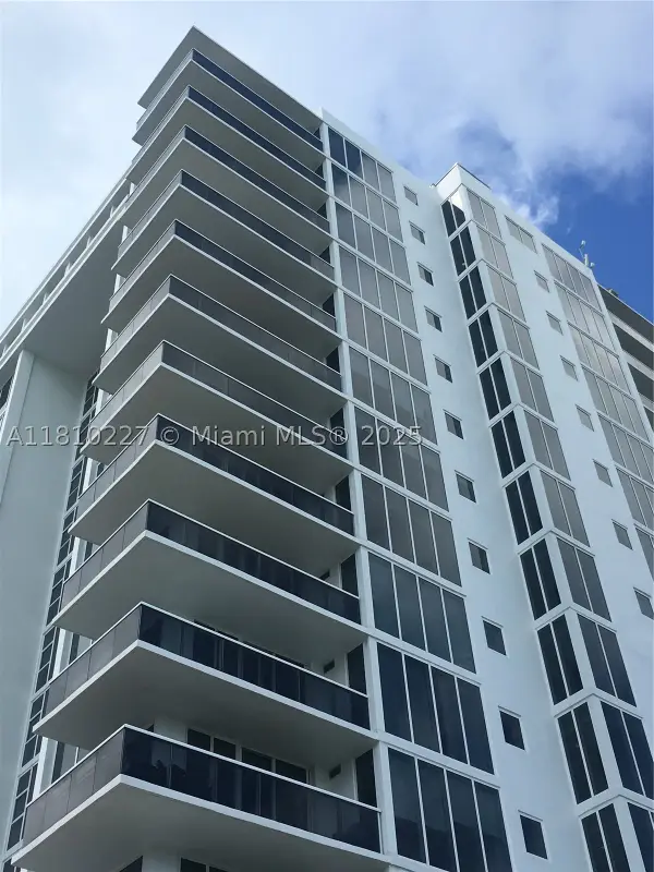 10275 Collins #628, Bal Harbour, FL 33154