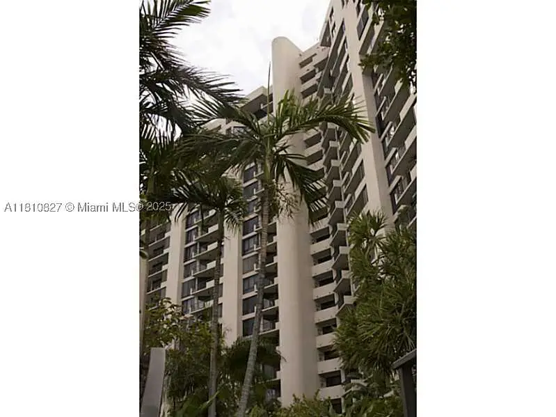 520 Brickell Key #A811, Miami, FL 33131 - #3