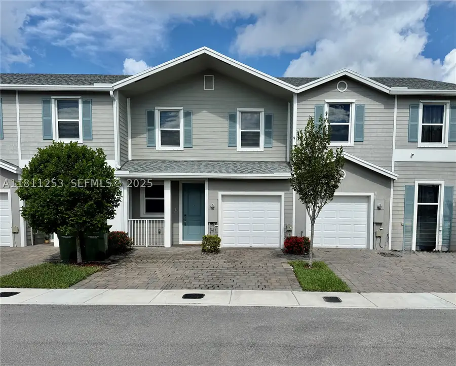 907 SE 17th, Homestead, FL 33034 - #2