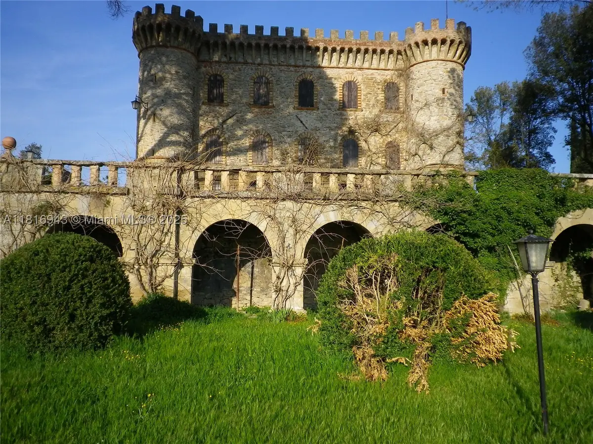 Assisi Frazione S. Gregorio, Grant, FL  - #1